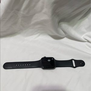 44 mm Apple Watch Series 4